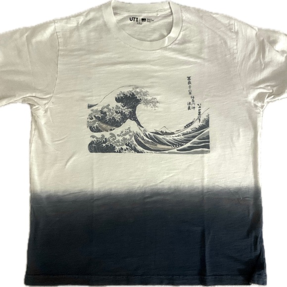 Uniqlo Ukiyo-e T-shirt - Picture 1 of 2